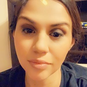 Meet your Posher, Mandy